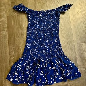 Off-shoulder Ruffle Dress